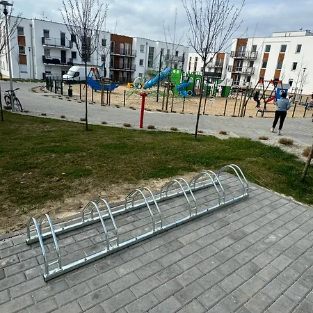 Estella Bara-nowo Lotnisko 5 Min شقة *