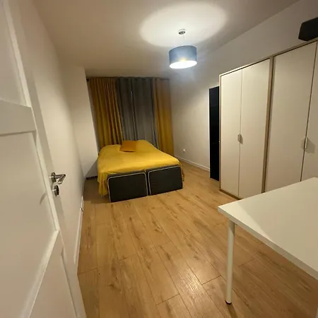 شقة Estella Bara-nowo Lotnisko 5 Min Baranowo (Gmina Tarnowo Podgorne)