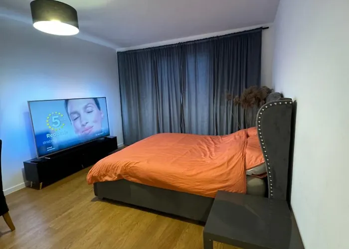 Apartment Estella Bara-nowo Lotnisko 5 Min *